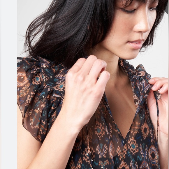 Ulta Johnson 100% Silk Elf Printed Top - Picture 3 of 12